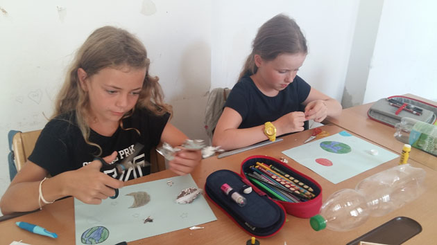 Sch&uuml;lerinnen am Englisch-Tagescamp Kalksburg
